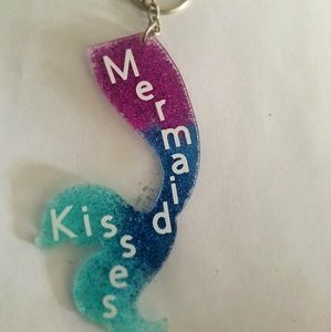 Glitter Mermaid Kisses Keychain